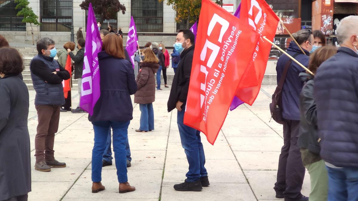 Concentracin de CCOO en el Museo Reina Sofa