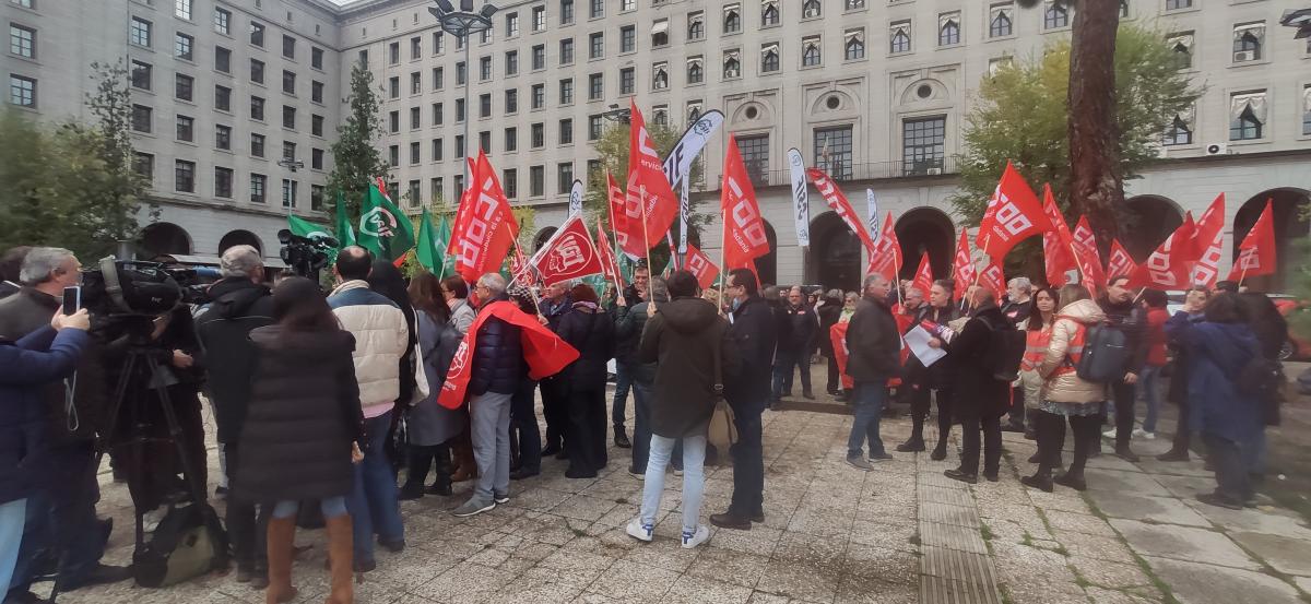 Concentracin en Nuevos Ministerios en defensa de la Seguridad Social