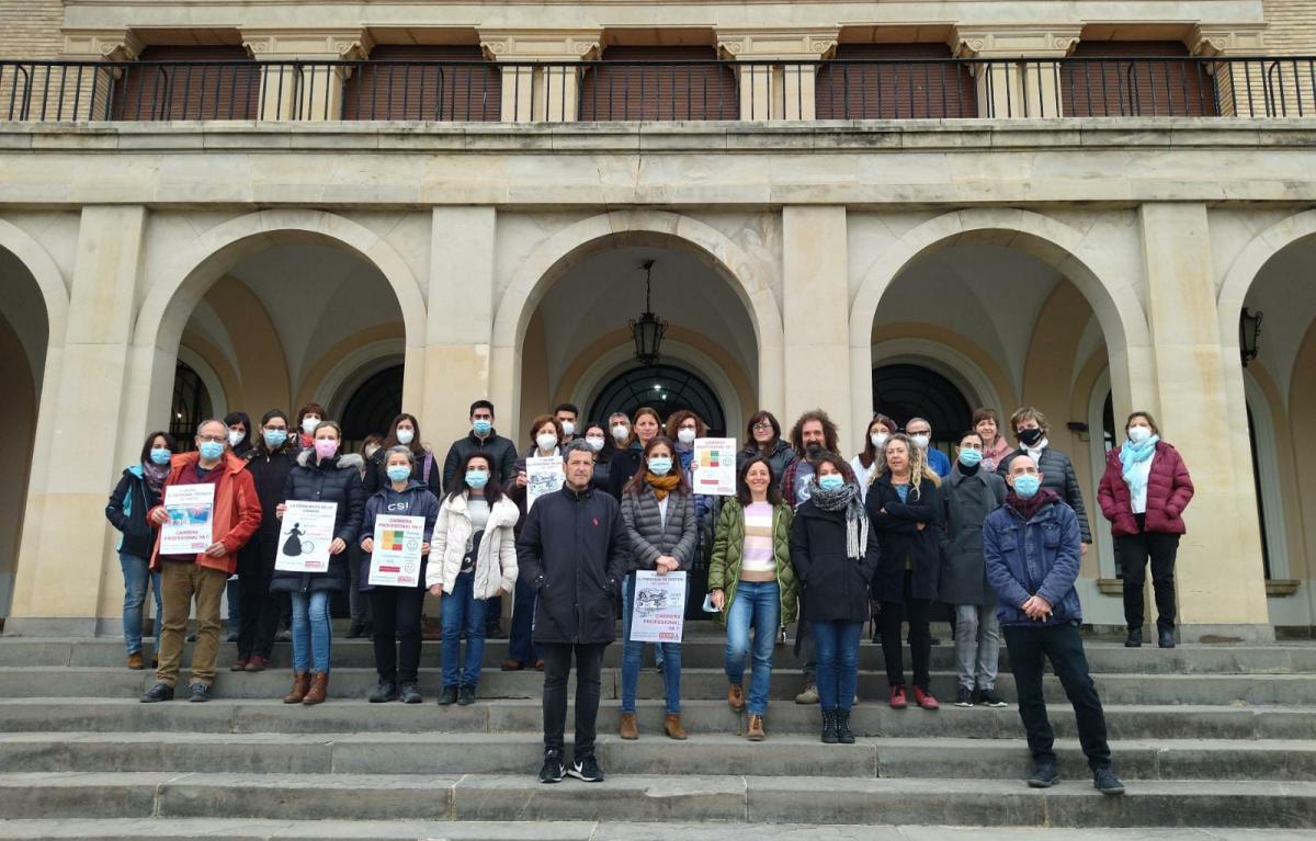 Paros de 15 minutos en la entrada de los centrso del CSIC.