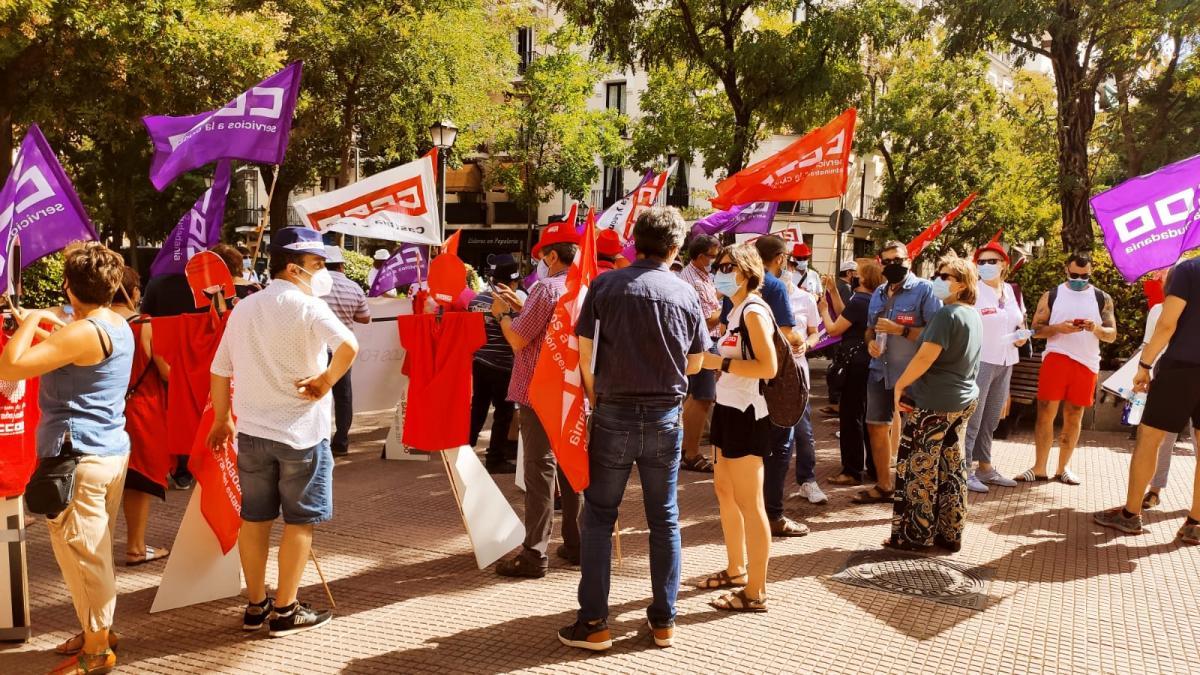 Accin Reivindicativa de CCOO el pasaso 30J ante la D.G. de Funcin Pblica