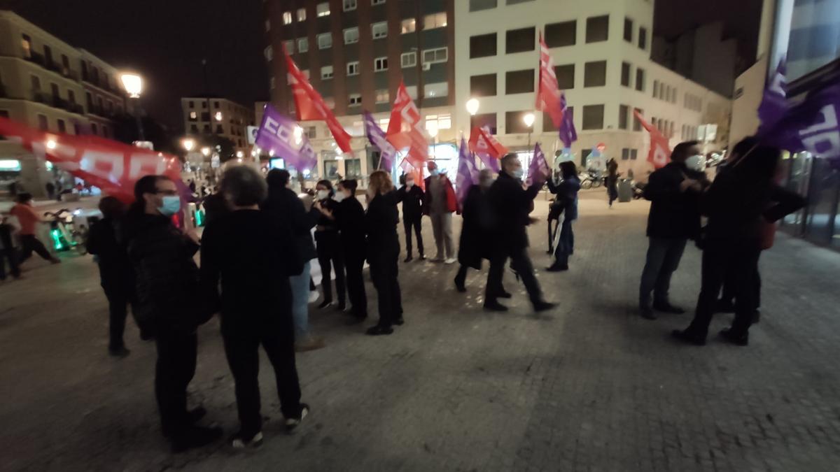 Concentracin de CCOO en el Teatro Valle-Incln