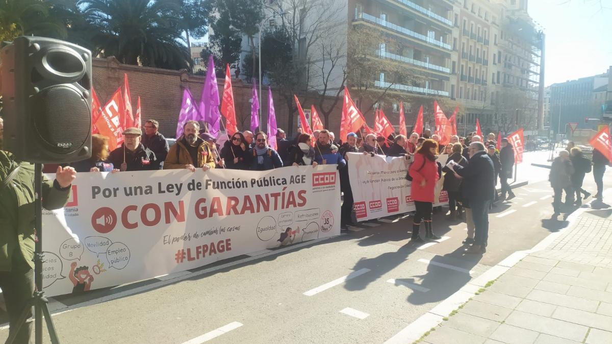 Concentracin #LFPAGE ante la Secretara de Estado de la Funcin Pblica
