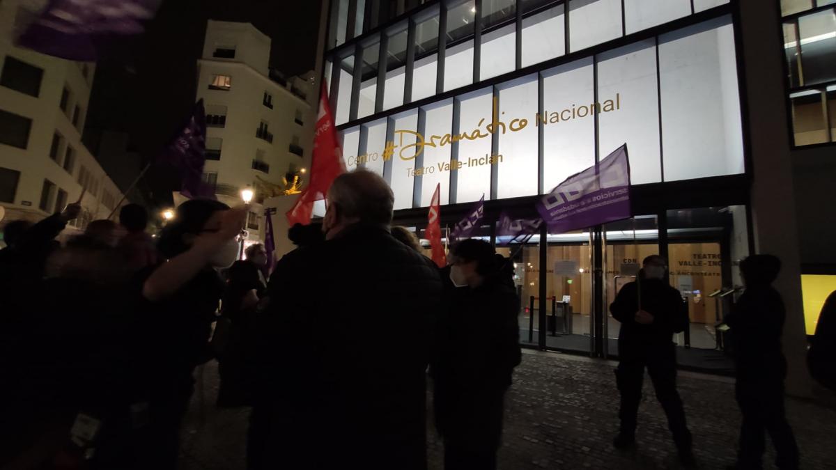 Concentracin de CCOO en el Teatro Valle-Incln
