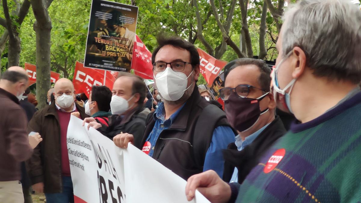 Concentracin en Madrid frente al Ministerio de Ciencia e Innovacin.