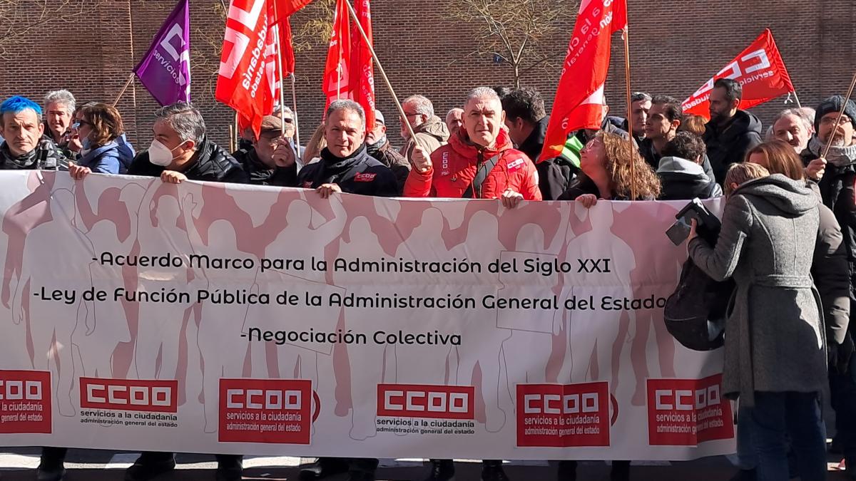 Concentracin #LFPAGE ante la Secretara de Estado de la Funcin Pblica